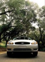 Ford Taurus 2000 года